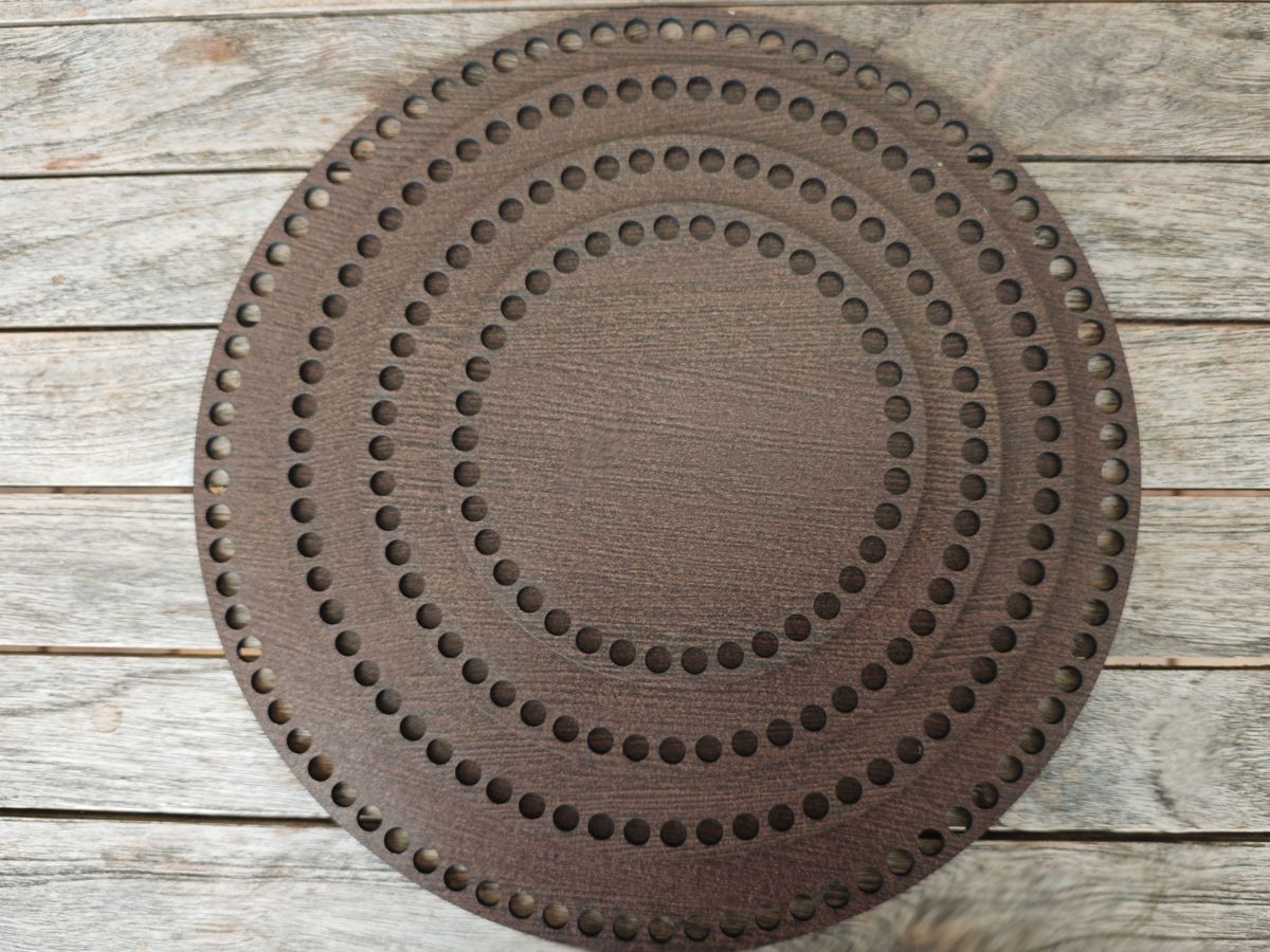 Häkelboden rund, Wenge beschichtet