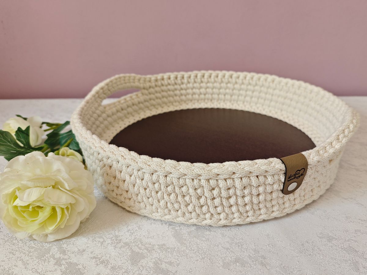 Tablett mit beschichtetem Boden