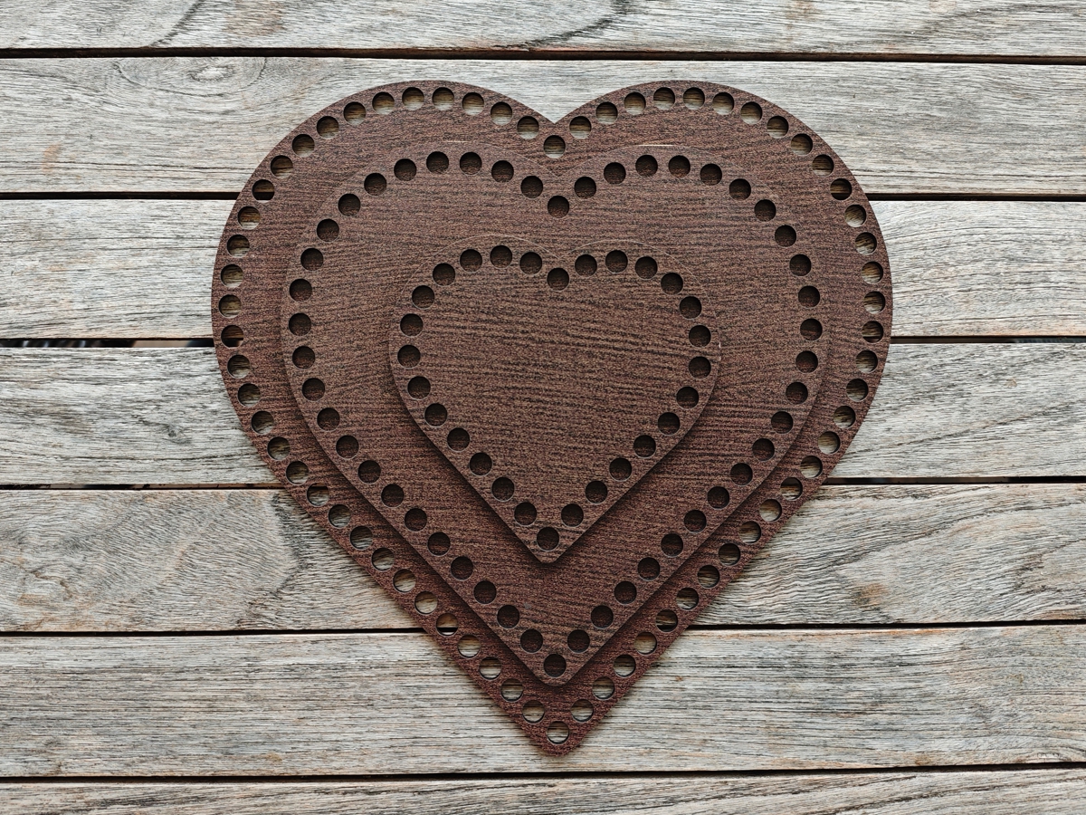 Häkelboden Herz, Wenge beschichtet